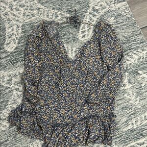 Sky and Sparrow Blue Ruffled Tie Front Blouse